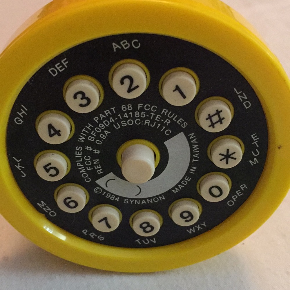 Yellow Shell gas pump telephone - Picture 12 of 12